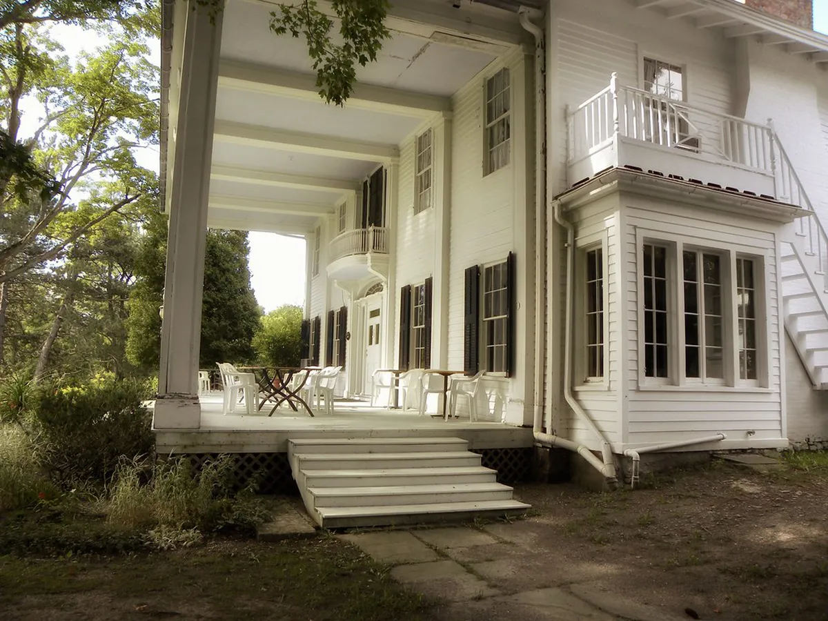 Accessing Private Architectural Sites in Bergen 2025