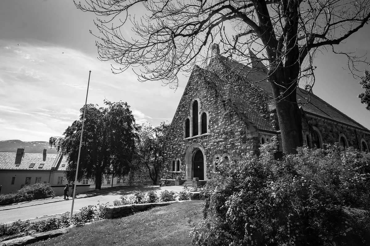 Explore Ålesund City Center Architecture: A 2025 Guide