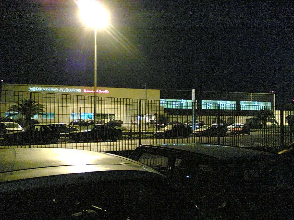 Alghero Airport Transport: Your 2025 Guide to City Transfers