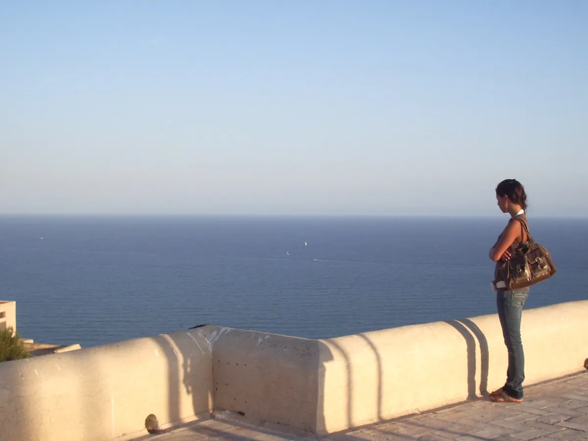 Your Essential Alicante Castle Visiting Guide 2025