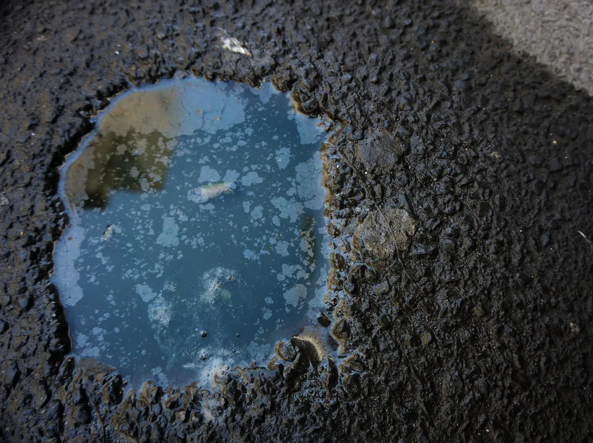 Discover Arles Souvenir Shopping: Unique Gifts for 2026