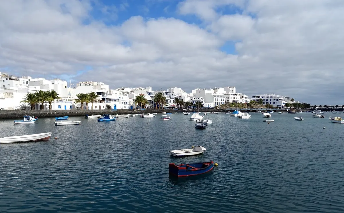 Arrecife Budget Travel Tips 2025: Save Money in Lanzarote