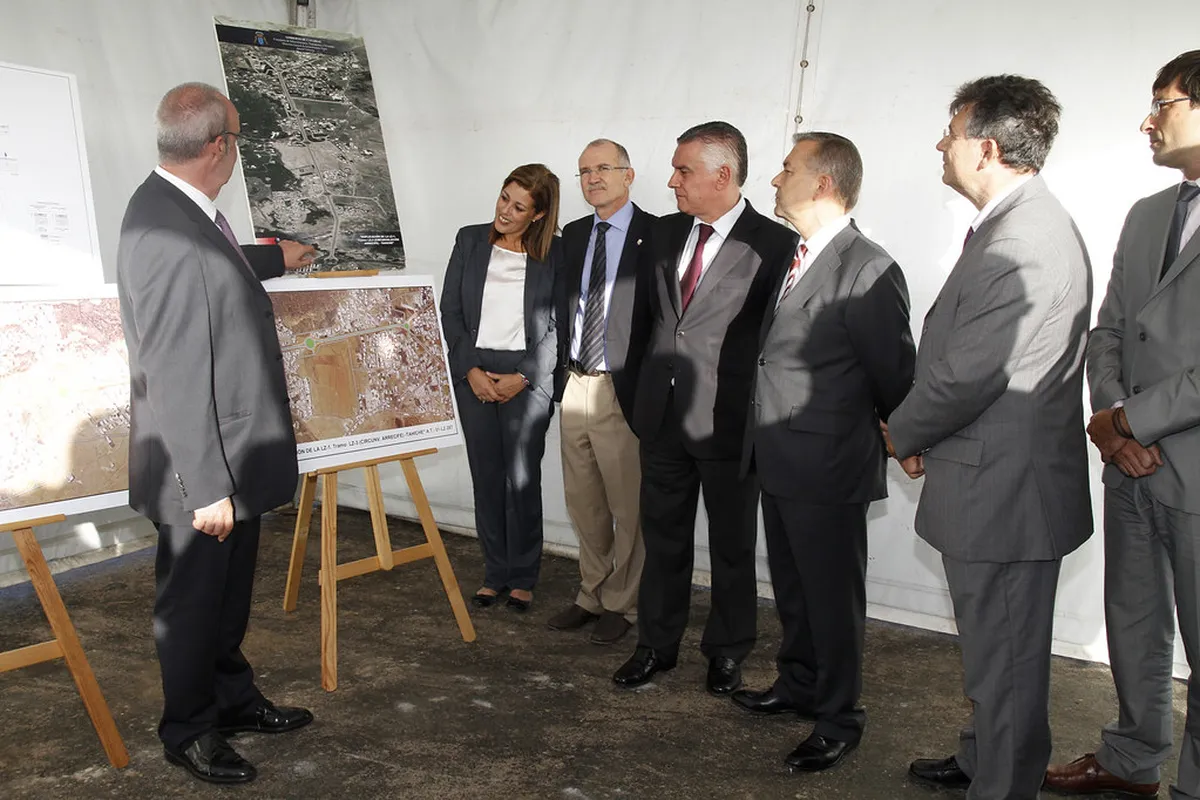 Arrecife Public Transport Guide: Navigate Lanzarote in 2026