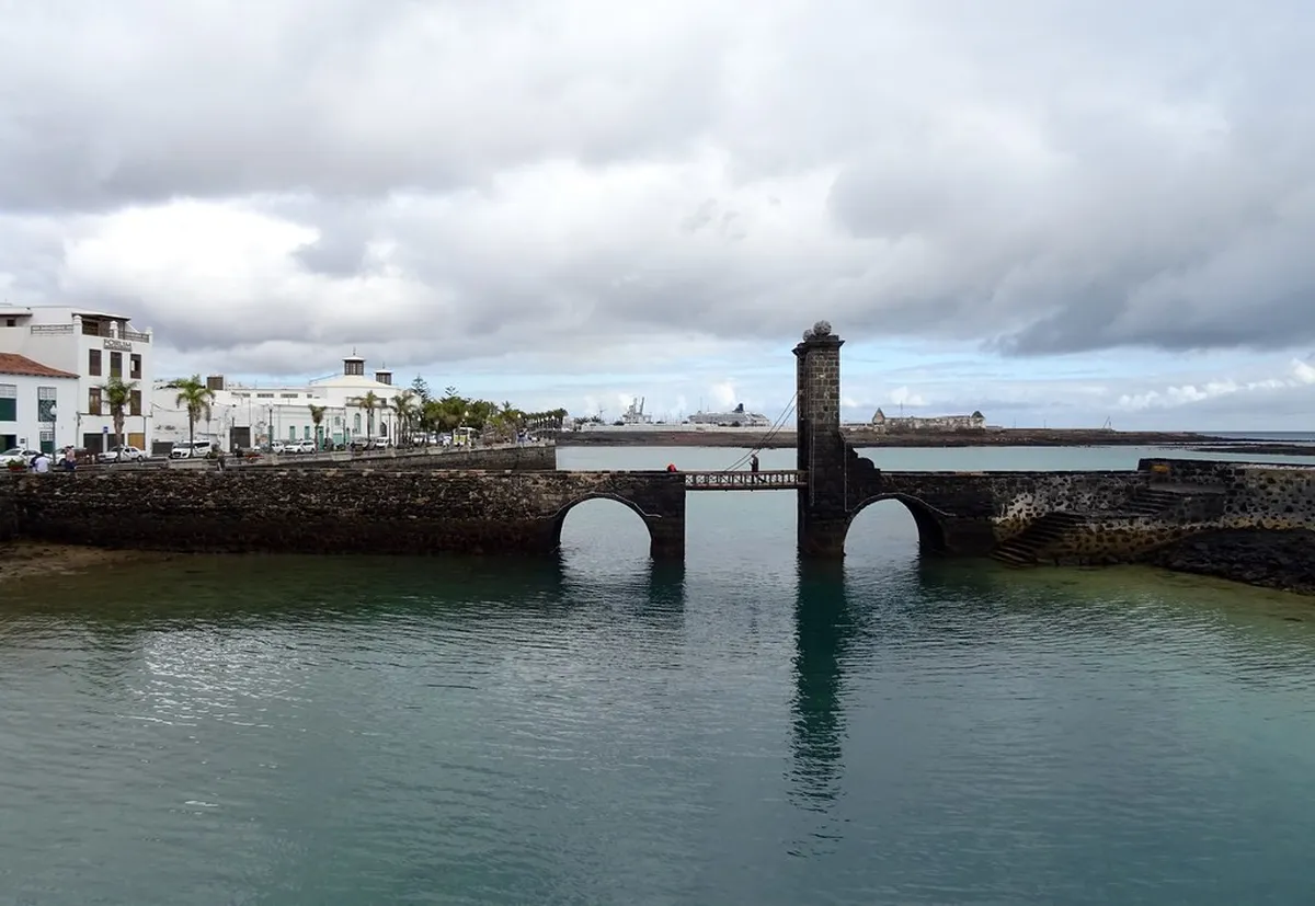Arrecife Walking Routes Map: Explore the Capital on Foot