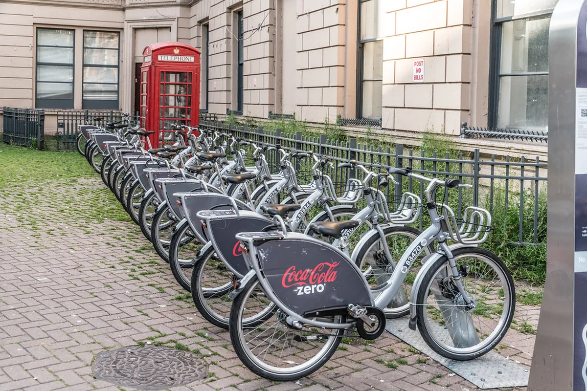 Belfast Budget Travel Tips 2025: Save Money Easily