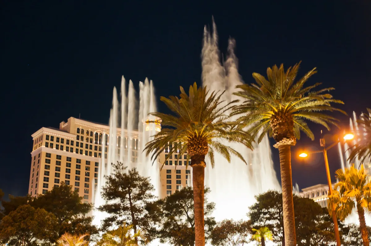 Bellagio Walking Tour Guide: Explore Lake Como's Pearl in 2026