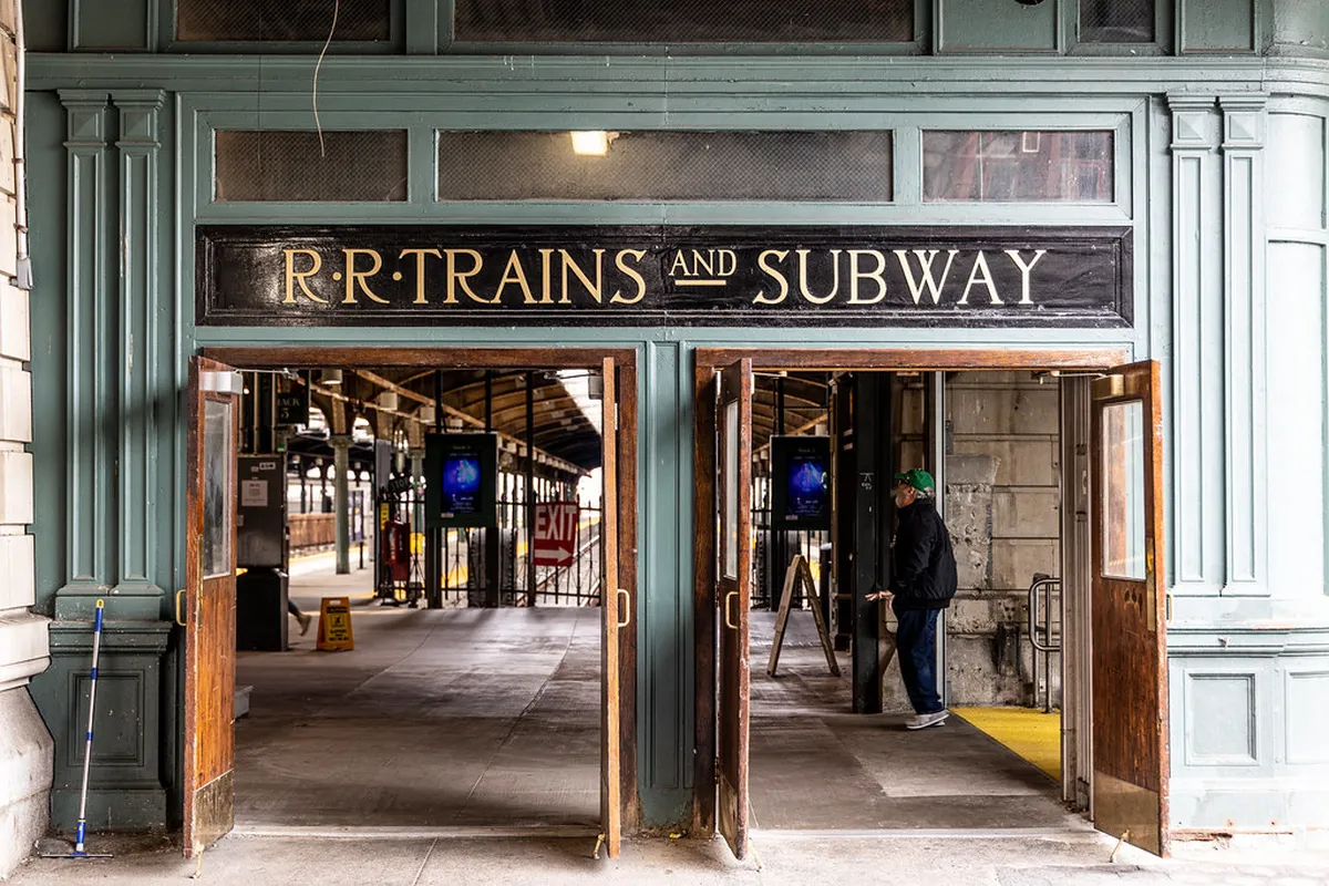 Explore Bergen Architecture: Accessible Routes for All