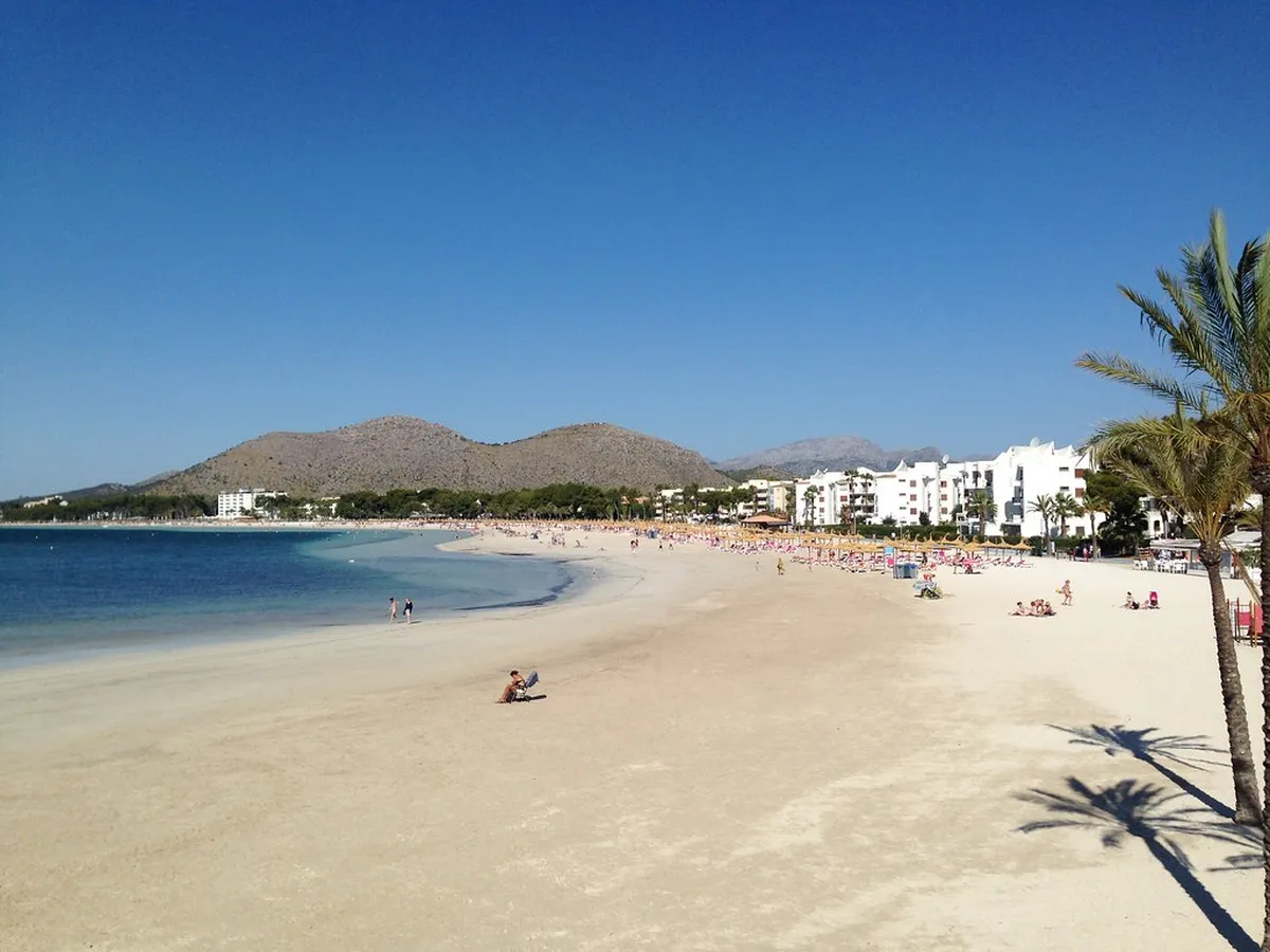 Discover the Best Alcúdia Beaches Guide 2026