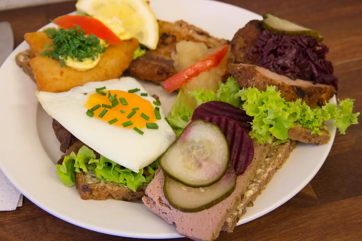 Discover the Best Food Copenhagen Walking Tour in 2025