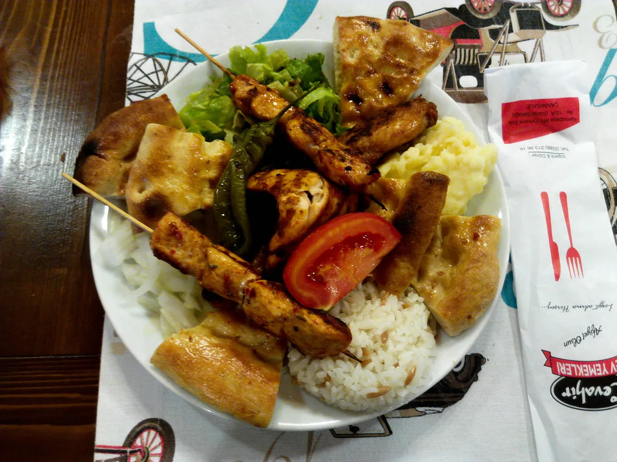 Çanakkale Food Guide: Best Dishes to Eat in 2025