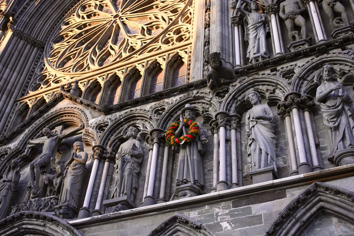 Capture Nidaros: Best Photo Spots at Trondheim's Cathedral