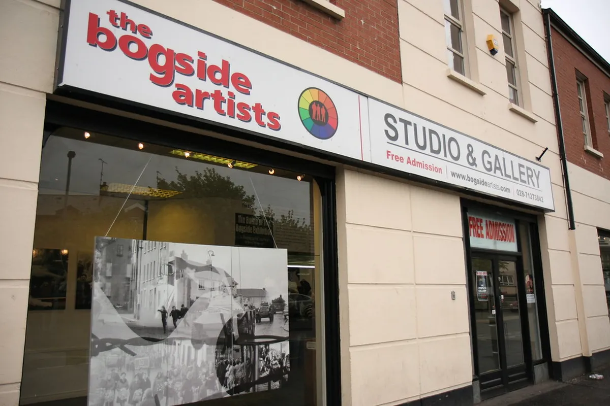 Bogside Murals Tour Derry: History & Art Experience 2025