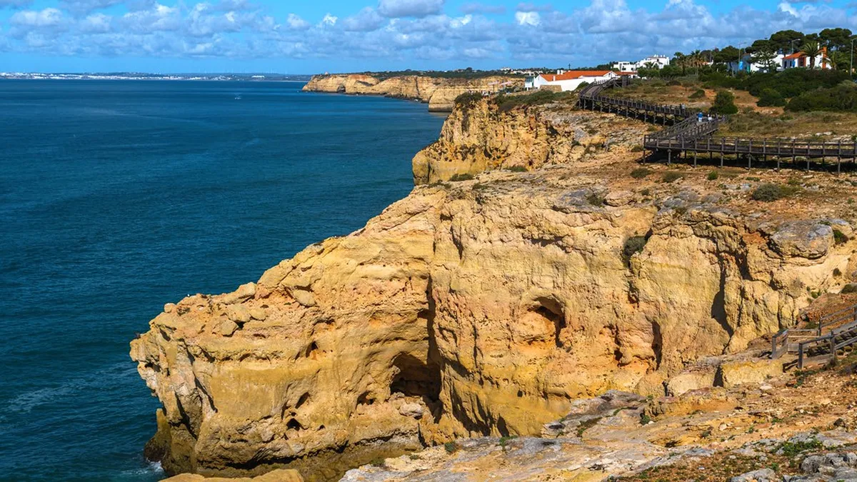 Carvoeiro Boardwalk Walking Guide: Algarve's Coastal Gem