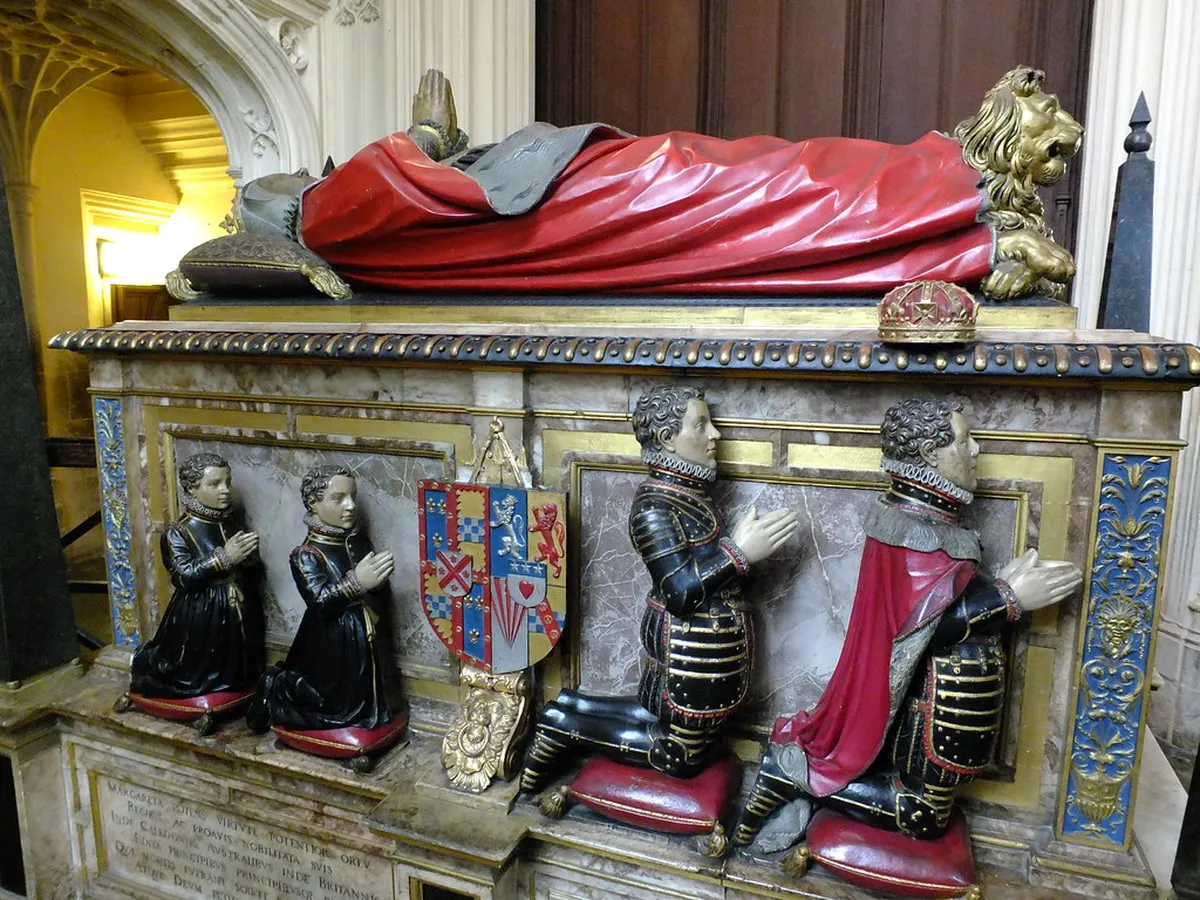 Essential Chartres Cathedral Visiting Tips for 2026