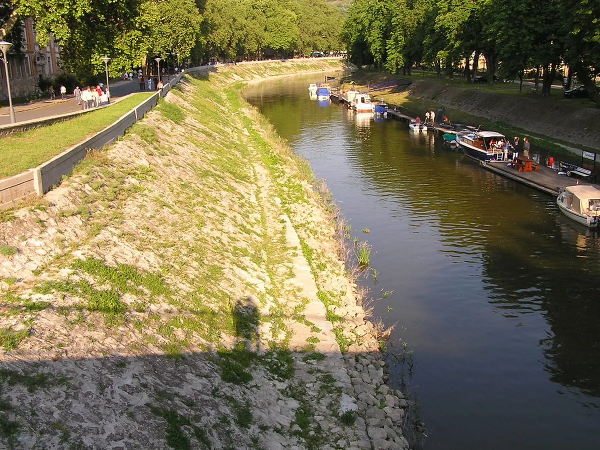 Esztergom Walking Tour Guide: Explore Hungary's Royal City