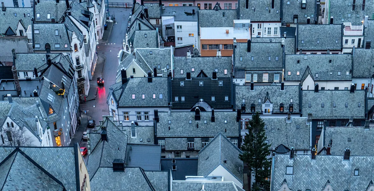 Getting Around Ålesund: Your Ultimate City Guide 2025