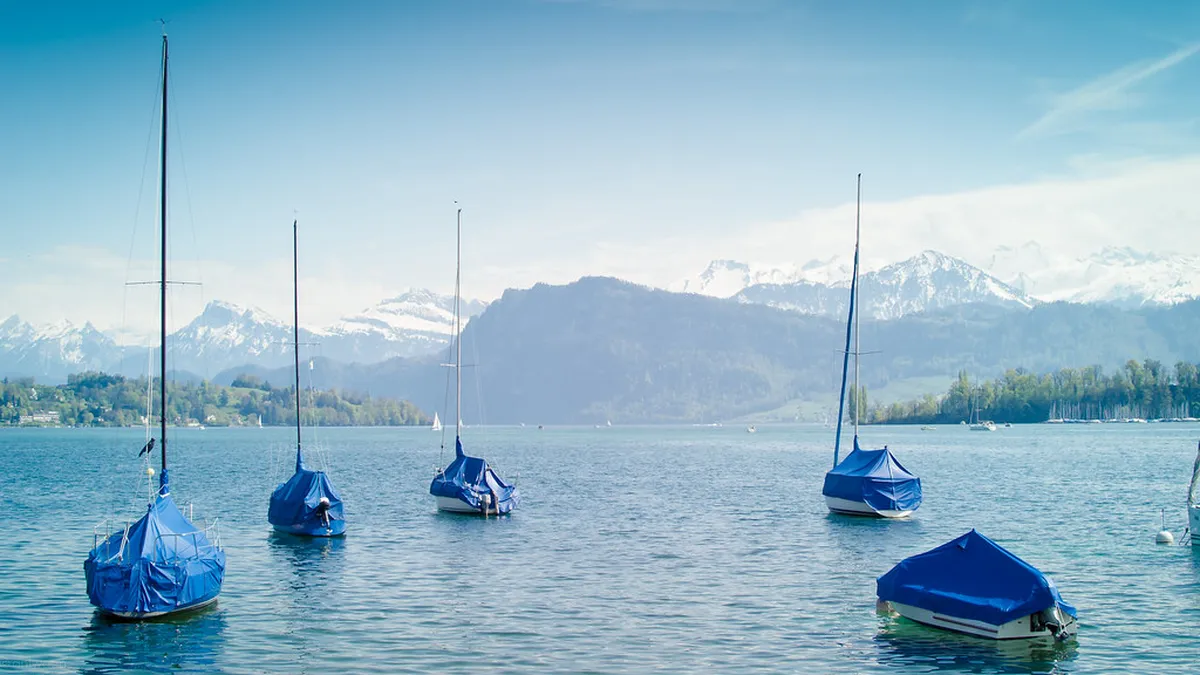 Getting Around Annecy: Your Essential 2025 Transport Guide
