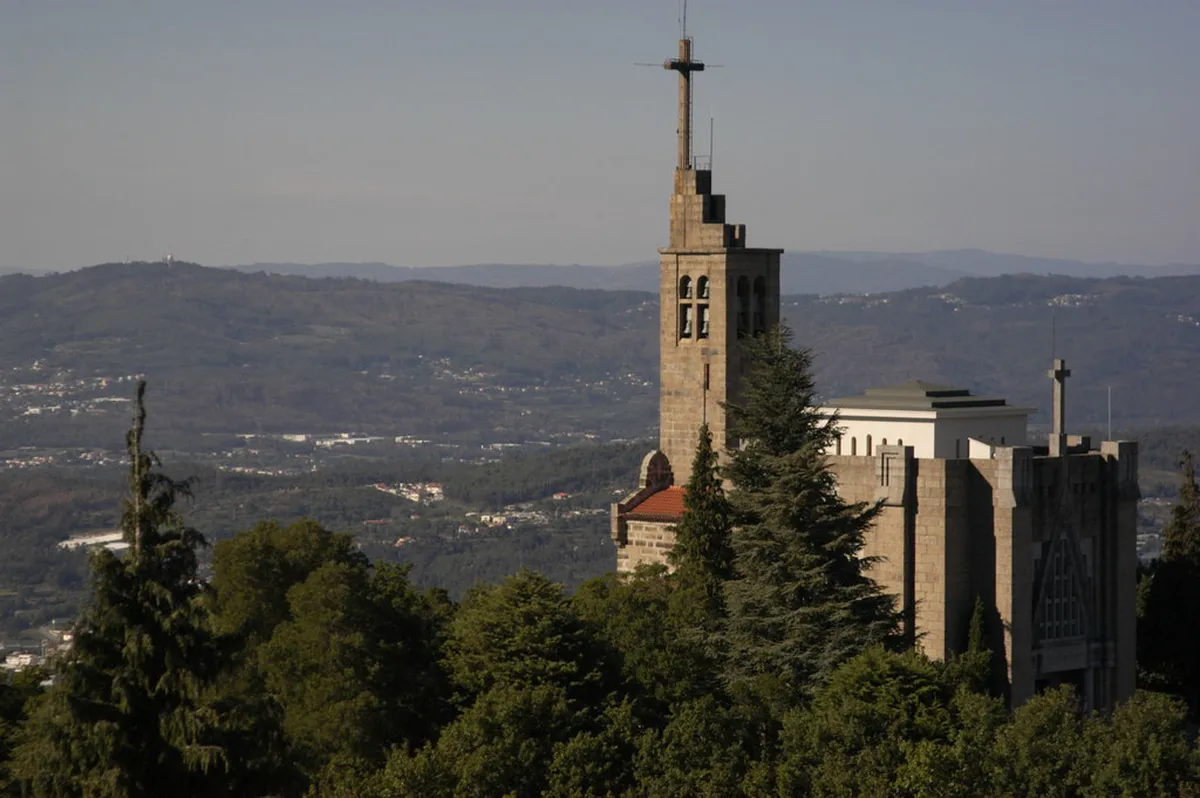 Guimarães Travel Tips 2025: Your Ultimate Guide