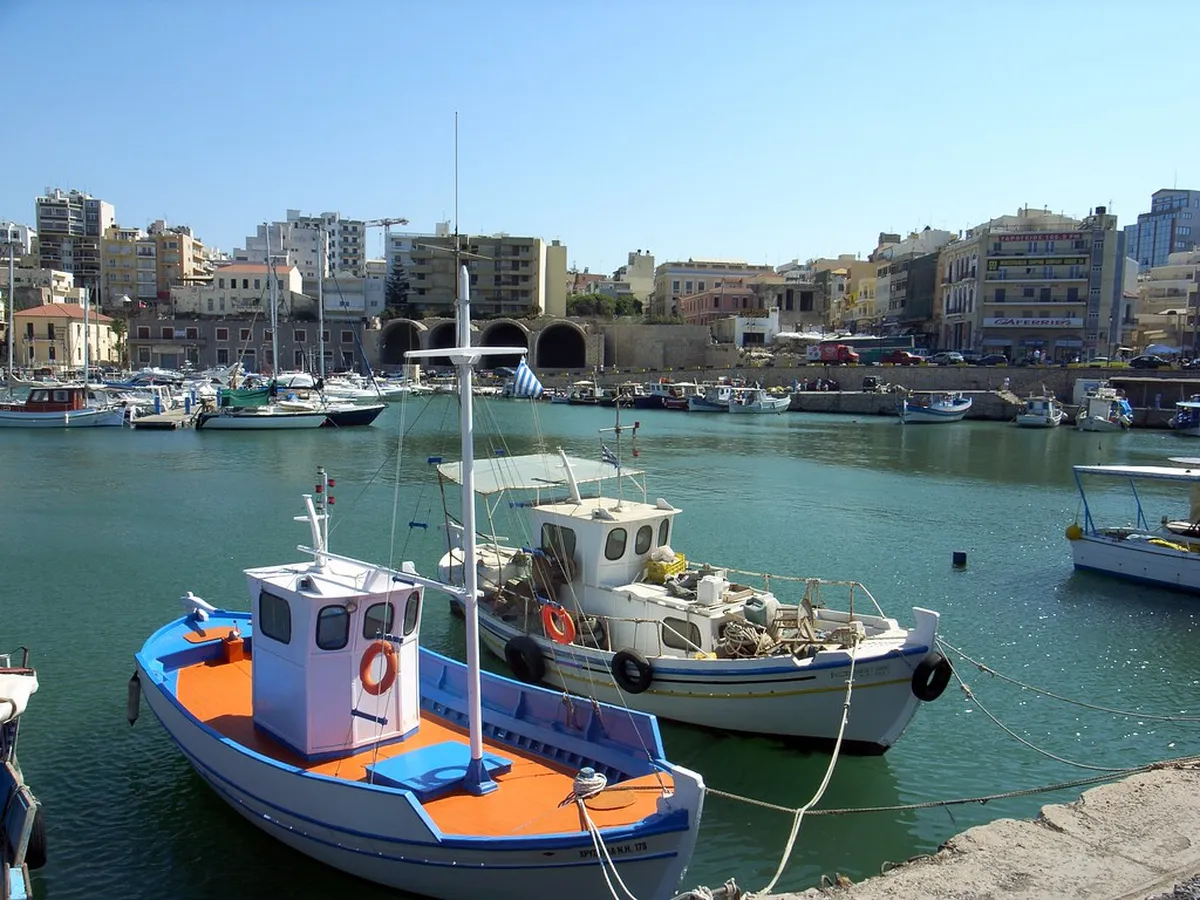 Iraklio Budget Travel Tips: Explore Crete Affordably