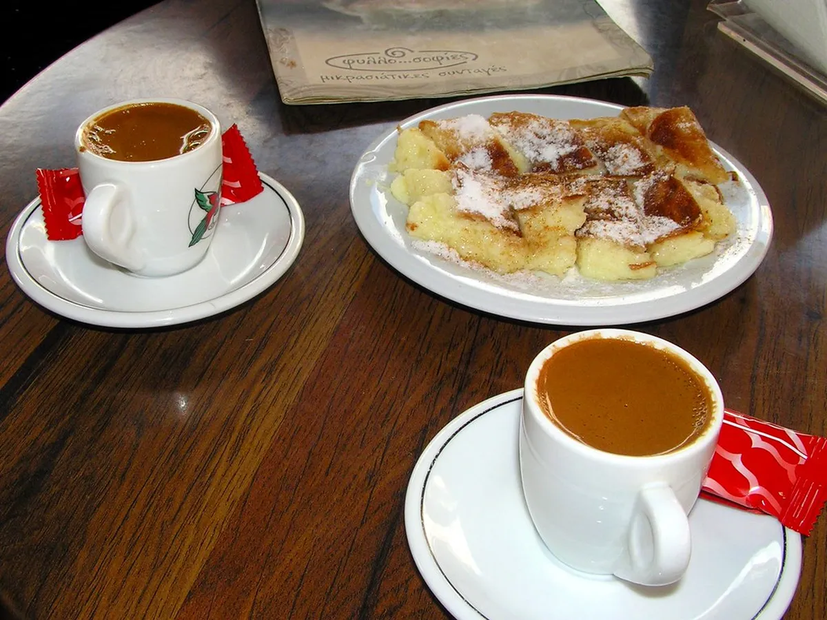 Iraklio Food Tour Guide: Savor Cretan Flavors in 2025