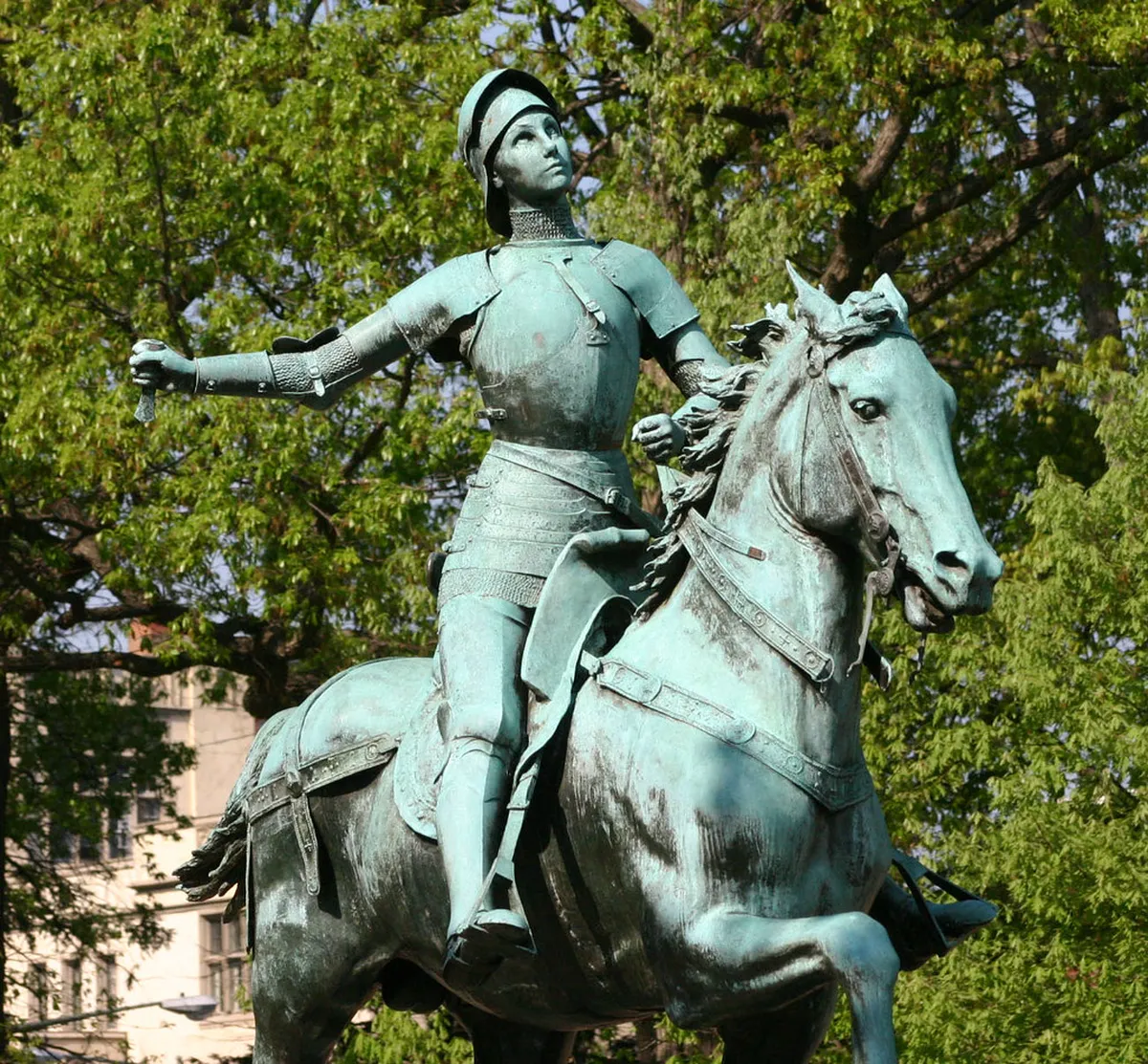 Joan of Arc Sites in Orléans: Museums, Monuments, and Walking Route Ideas