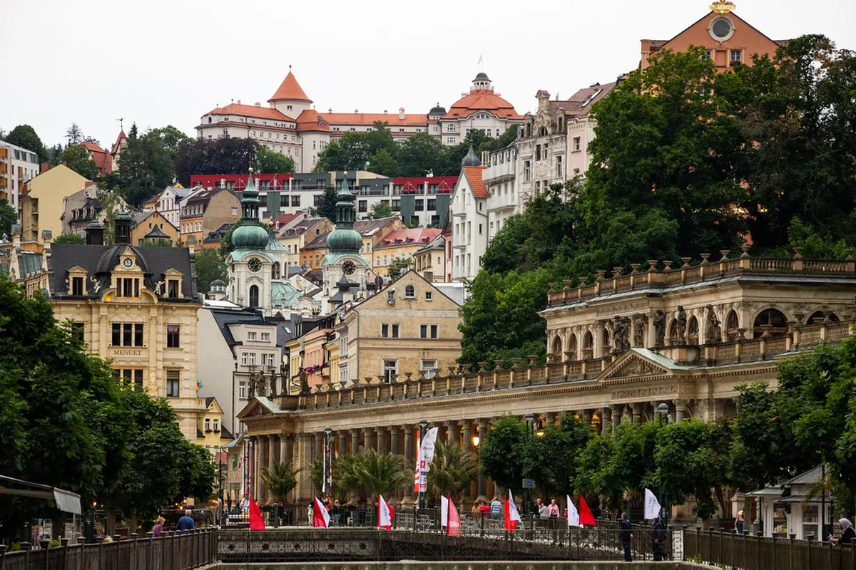 Your Karlovy Vary Thermal Springs Guide for 2025