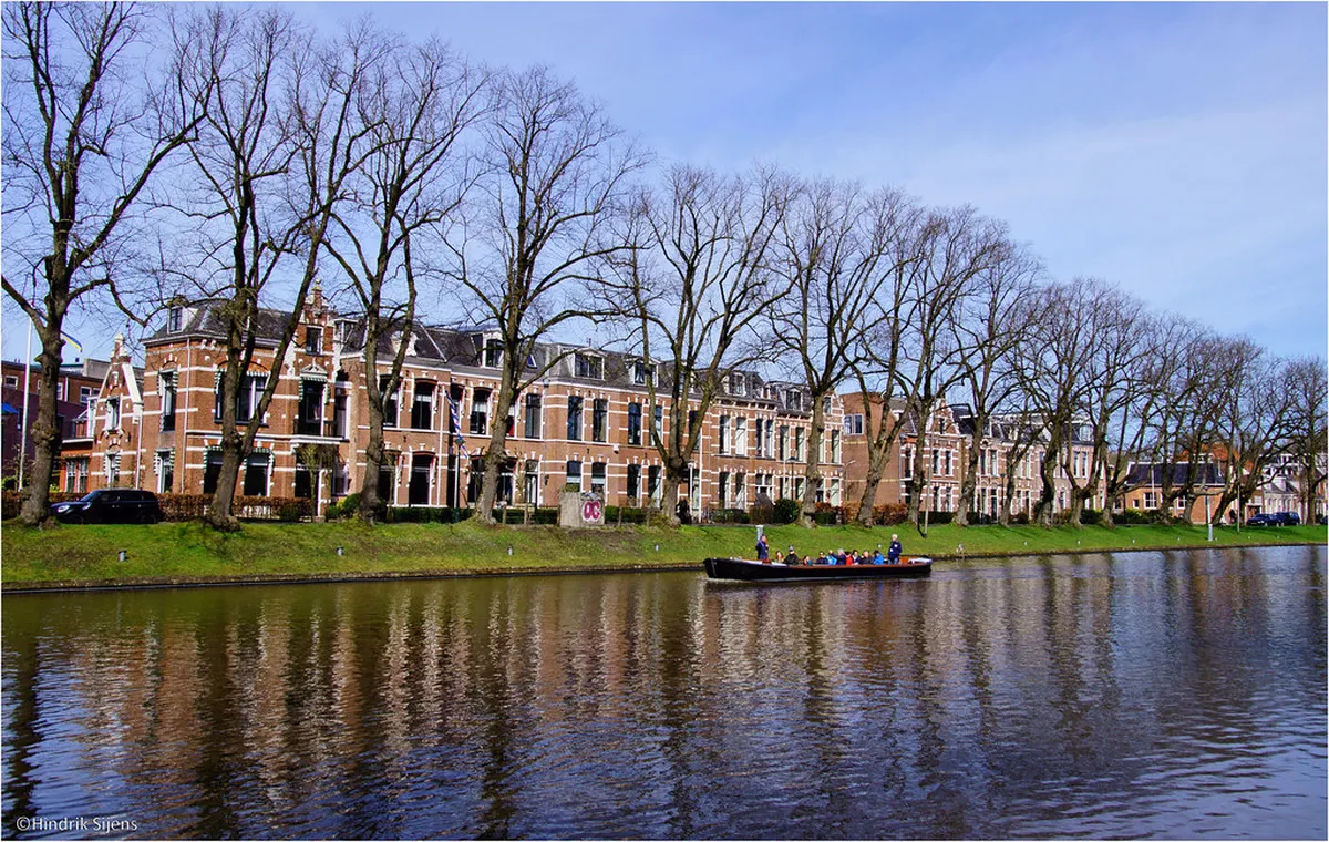 Leeuwarden Canal Tours: Discover the City by Water in 2025