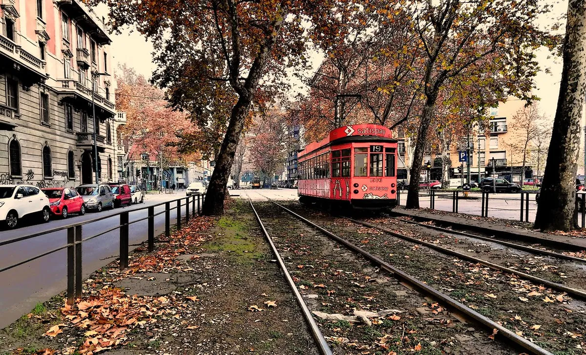 Milan Public Transport Guide 2025: Navigate Like a Local