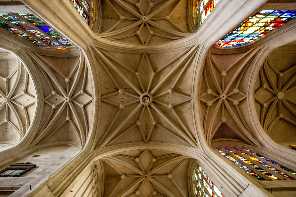 Explore Oslo's Medieval Building Sites in 2025