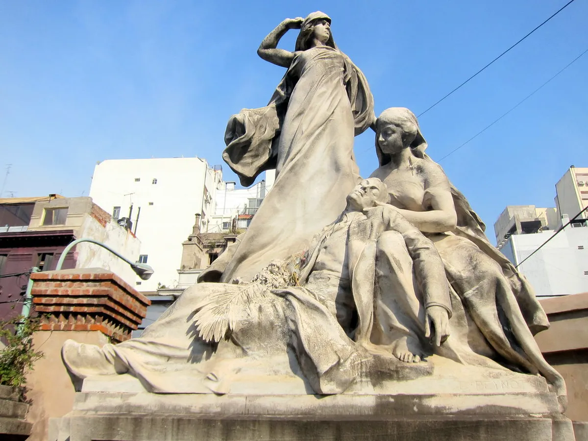 Discover Ålesund's Public Art Nouveau Sculptures