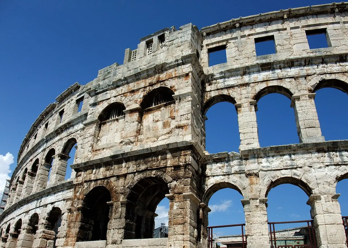Pula Amphitheatre Tickets Info & Visitor Guide 2026