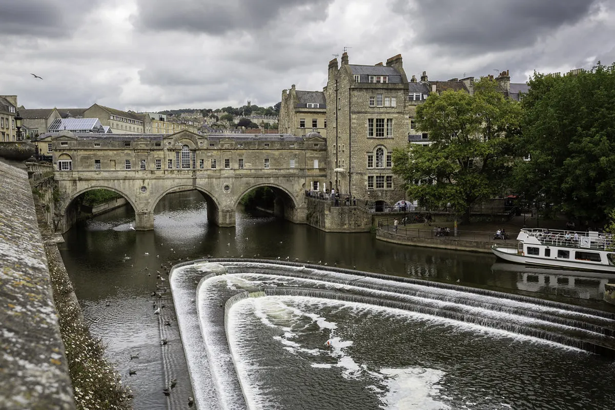 Pulteney Bridge Bath History: An Architectural Icon Guide
