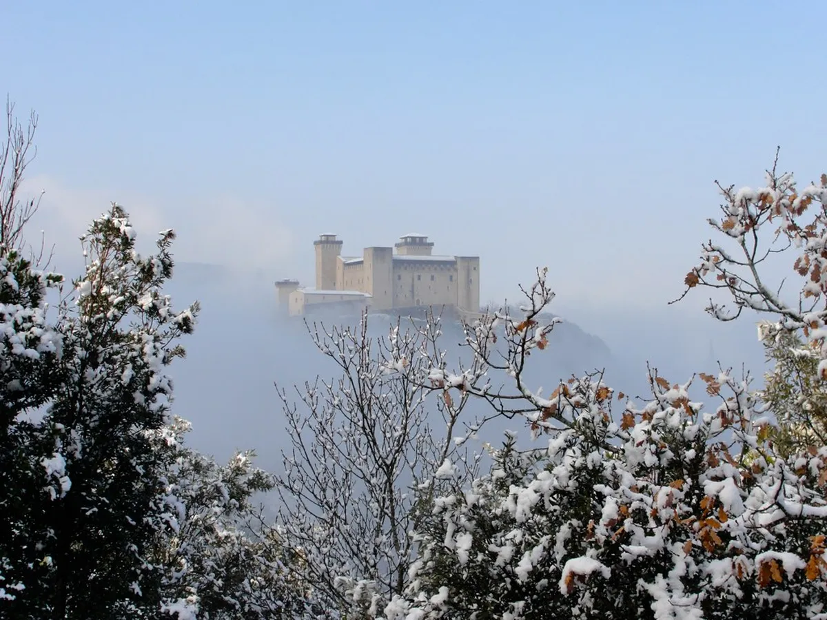 Spoleto Walking Tour: Explore Umbria's Historic Gem