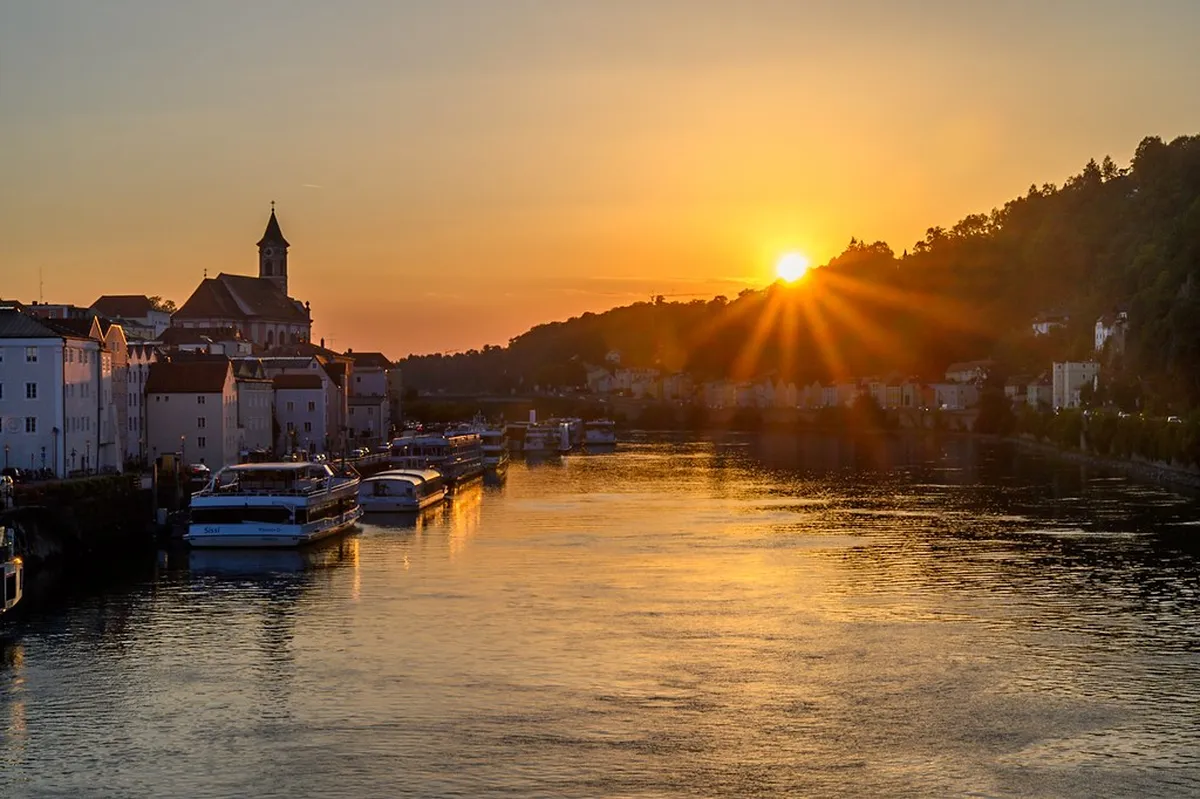 Three Rivers Cruise Passau: Your Essential 2025 Guide