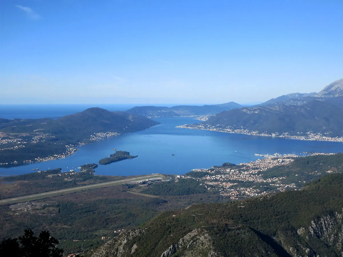 Tivat Airport Transfer Guide 2025: Your Smooth Journey