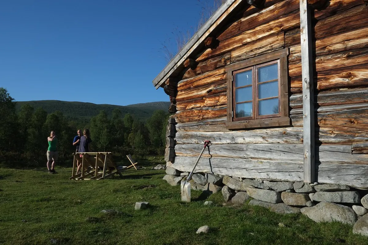 Explore Traditional Sami Architecture in Tromsø