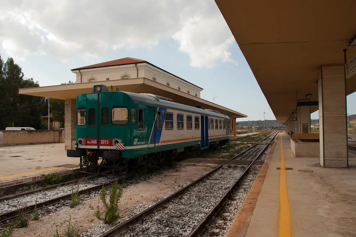 Your Essential Trapani Walking Tour Guide 2025