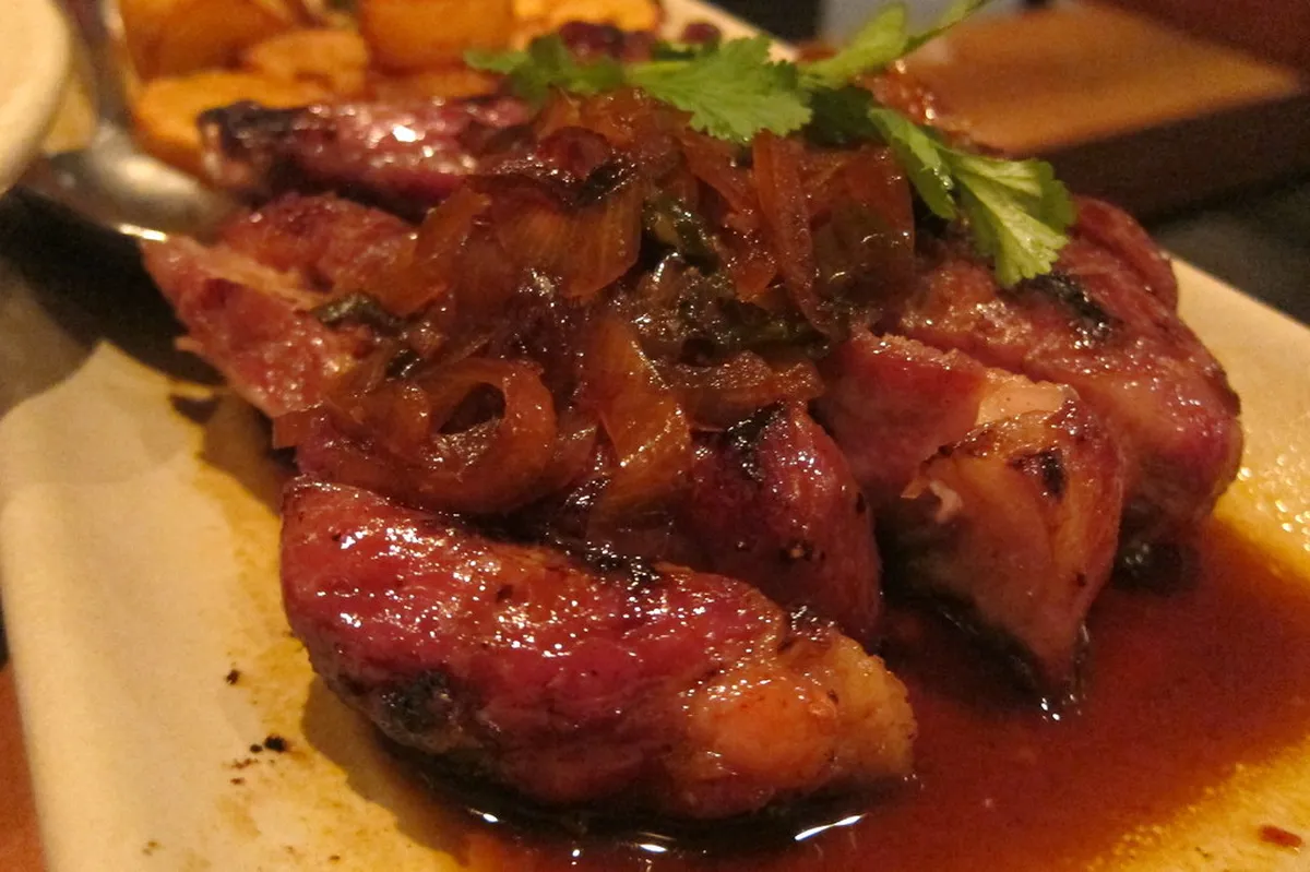 Valencia Local Dishes: Your Guide to Must-Try Foods in 2025