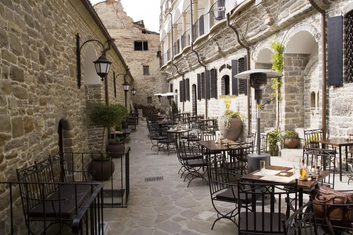 Where to Eat in Veliko Târnovo: Top 2025 Food Guide
