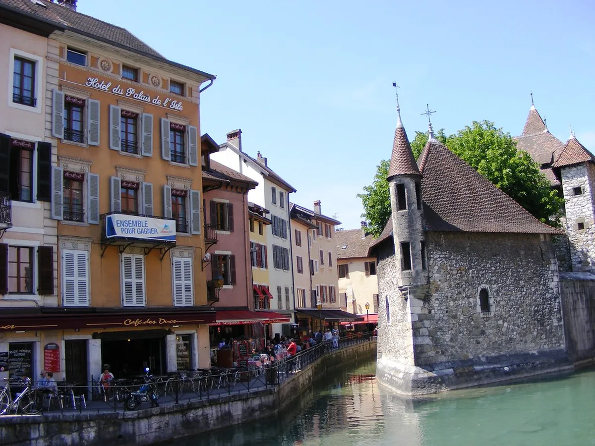 Best Annecy Hotels: Your 2025 Guide on Where to Stay